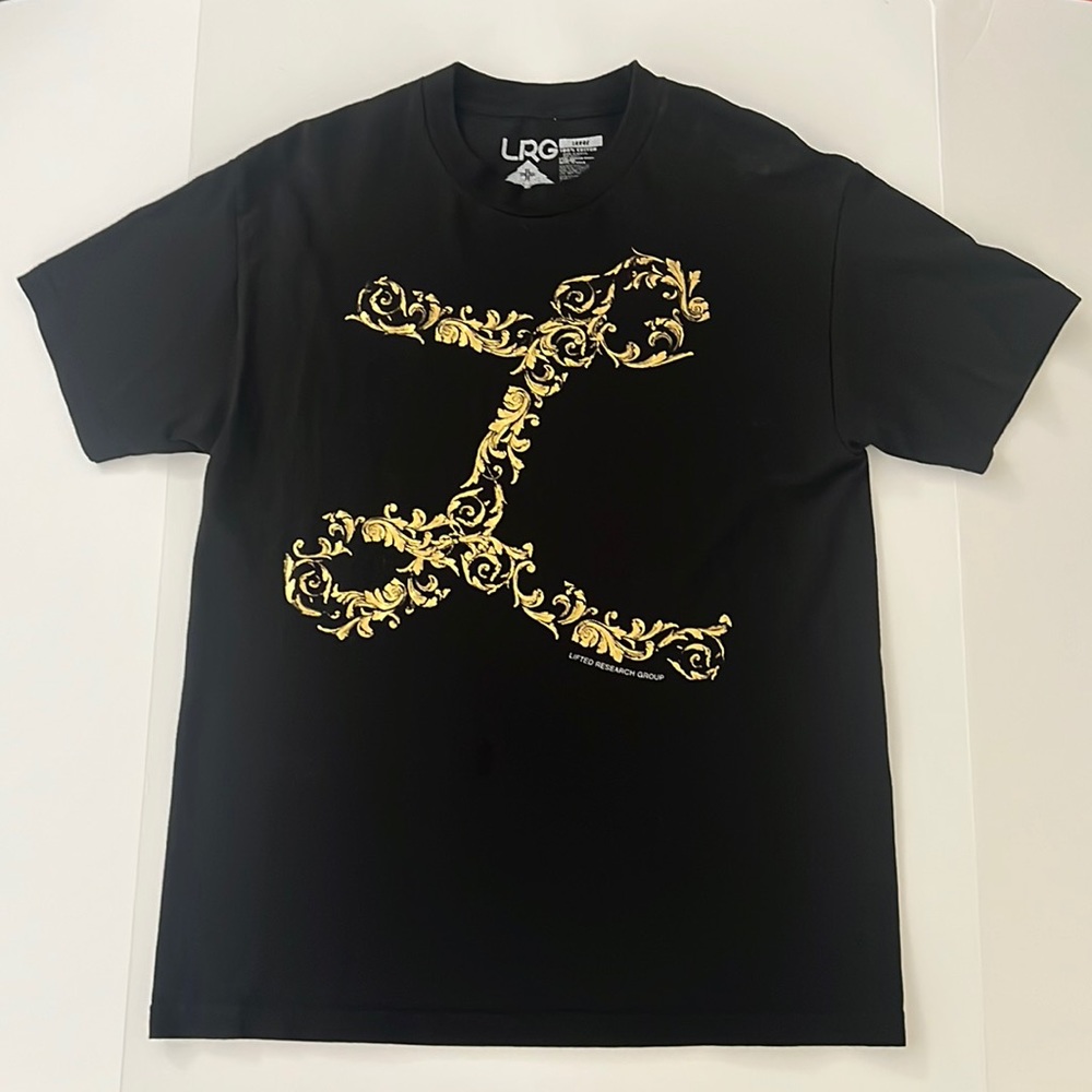 LRG MEN’S BLACK T SHIRT size L